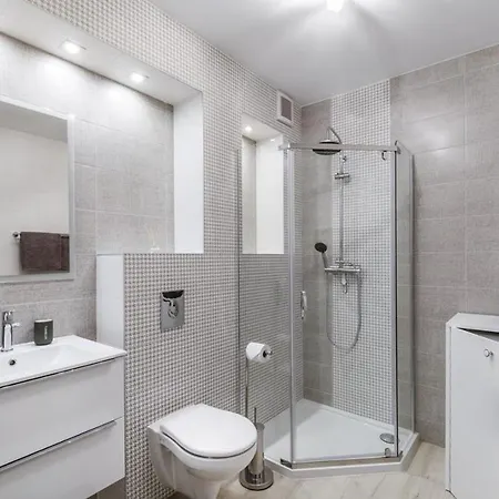 Konopnickiej 11/8 Διαμέρισμα *